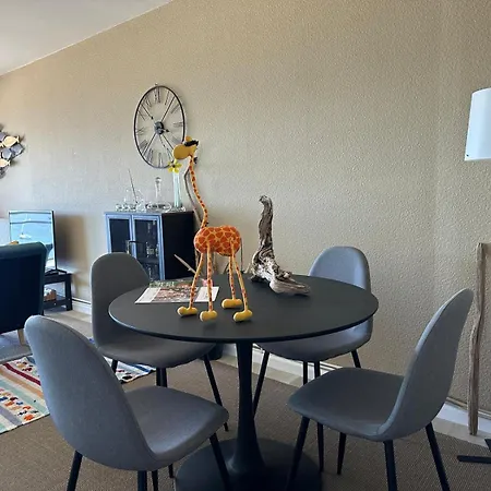 Grand T2 Direct Sur La Pereire Appartement